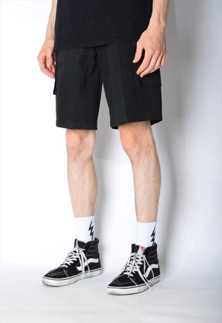 VINTAGE 90S BLACK CARGO SHORTS