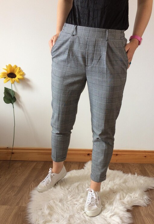 garment image