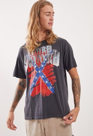 VINTAGE LYNRD SKYNRD GRAPHIC T-SHIRT