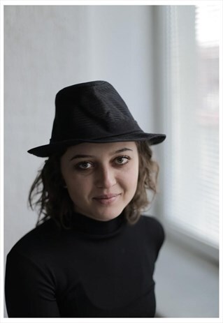 VINTAGE 80'S BLACK NET HAT