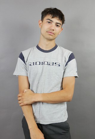 GREY ADIDAS SPELL OUT T-SHIRT