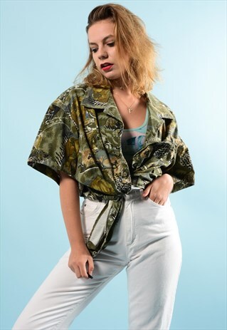 GREEN FESTIVAL PATTERN SHIRT
