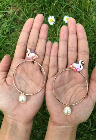 ENAMEL FLAMINGO & FAUX PEARL HOOP EARRINGS