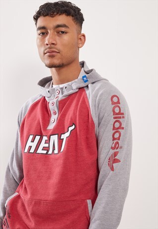 VINTAGE ADIDAS HEAT HOODIE