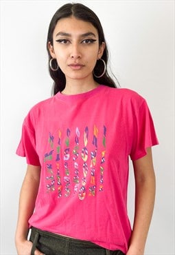 Vintage 90s logo pink t-shirt 