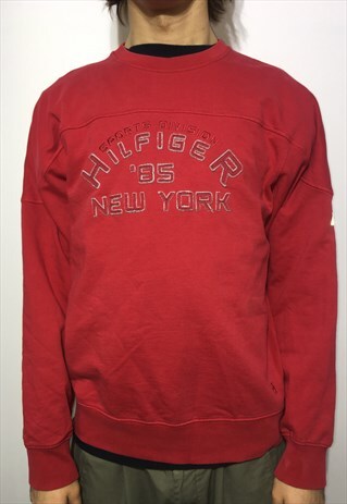 VINTAGE 90' OLDSCHOOL UNISEX TOMMY HILFIGER RED SWEATSHIRT
