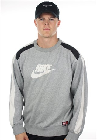 VINTAGE NIKE BIG LOGO SWEATSHIRT JUMPER