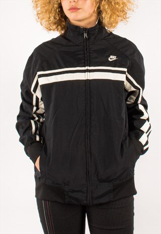VINTAGE 90S BLACK NIKE WINDBREAKER JACKET