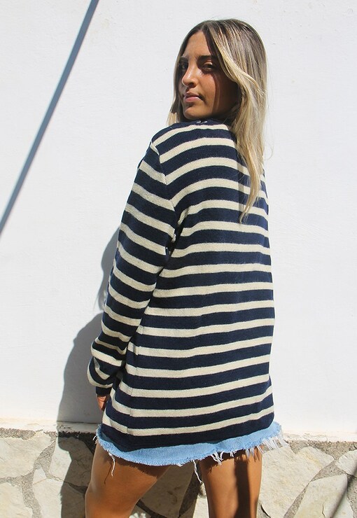 garment image