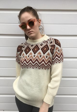 WOMENS VINTAGE 80S WOOLLY CREAM FAIRISLE PATTERNED JUMPER