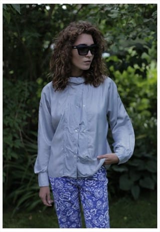 VINTAGE 80'S LIGHT BLUE LONG SLEEVED BLOUSE