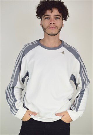 VINTAGE 90'S ADIDAS SWEATSHIRT