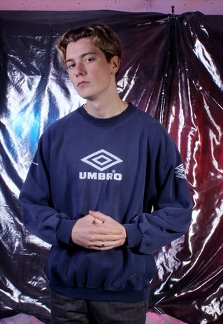 VINTAGE UMBRO NAVY SWEATSHIRT