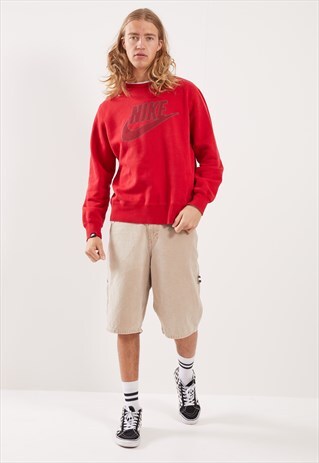 VINTAGE NIKE SWEATSHIRT