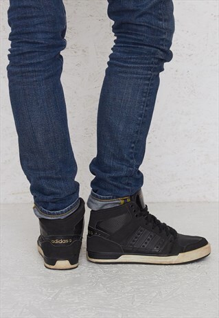 VINTAGE BLACK ADIDAS HI-TOPS TRAINERS
