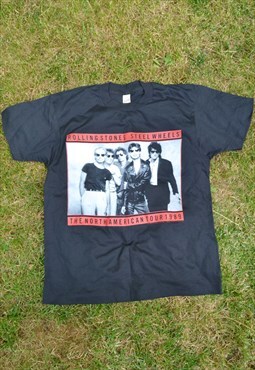 Vintage Rare 1989 Rolling Stones band t-shirt made in Canada
