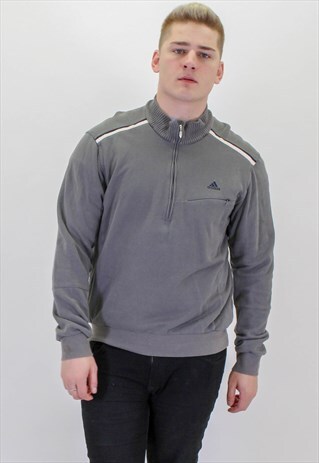 VINTAGE ADIDAS 1/4 ZIP SWEATER