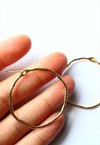 LARGE GOLD HOOP EARRINGS