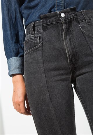 VINTAGE 80S REWORKED LEVIS DECONSTRUCTED MOM DENIM JEAN