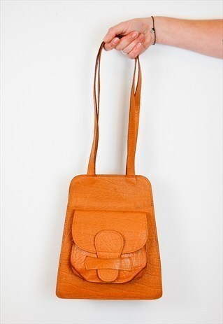 VINTAGE 80S BOHO/ETHNIC TAN TEXTURED LEATHER SHOULDER BAG