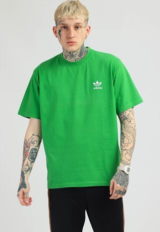VINTAGE ADIDAS T-SHIRT