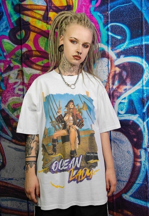 garment image