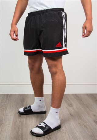 90'S VINTAGE ADIDAS SHORTS