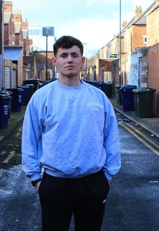 VINTAGE GREY REEBOK SWEATSHIRT