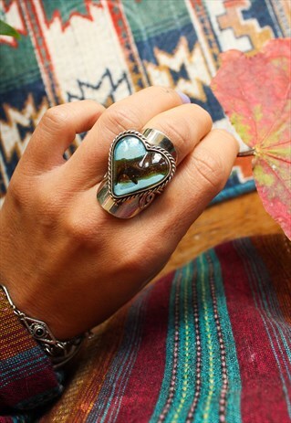 ADJUSTABLE BLUE HEART BOHO GLASS RING