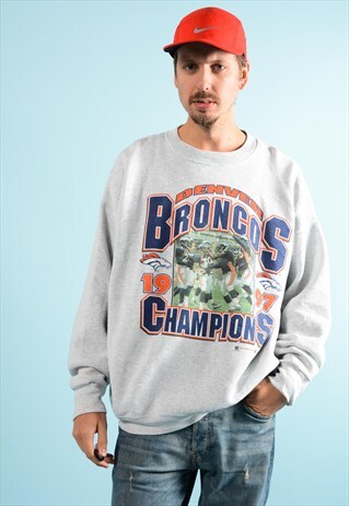 VINTAGE DENVER BRONCOS SWEATSHIRT