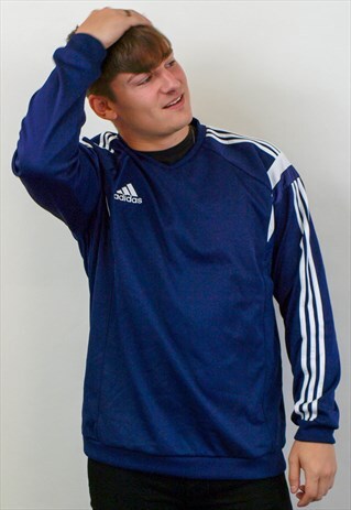 VINTAGE ADIDAS SWEATSHIRT