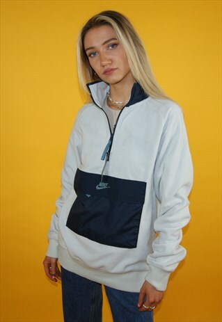 VINTAGE BNWT NIKE SPORTS HALF ZIP W/ CENTRE POCKET FLEECE