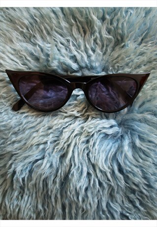 BLACK CAT EYE 50'S SUNGLASSES