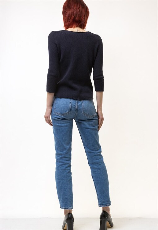 garment image