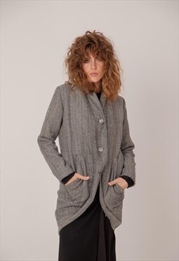 Asymmetric blazer coat in O-line with shawl lapel 