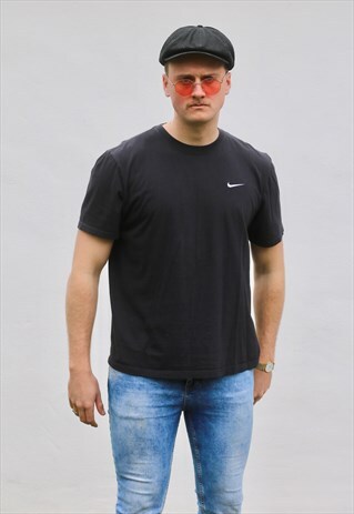 NIKE USA VINTAGE 90S SPORTSWEAR MINIMALIST T