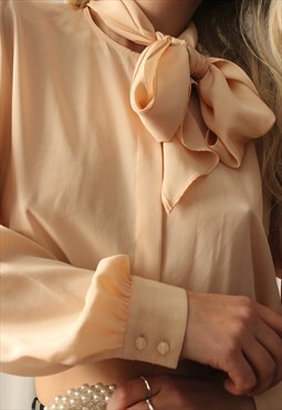 Vintage Peach 1970s/60s Pussy Bow Blouse