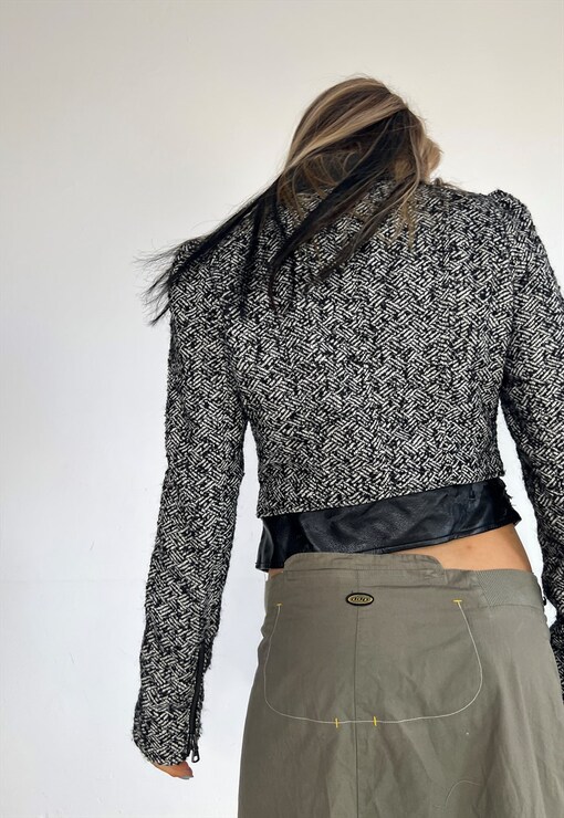 garment image