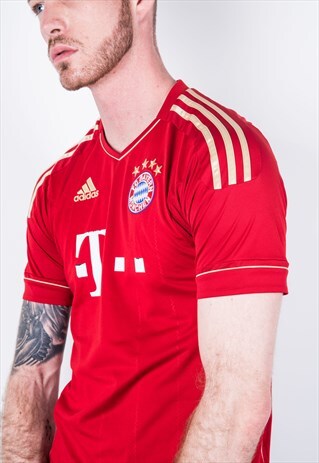 ADIDAS VINTAGE 1990S RED BAYERN MUNCHEN FOOTBALL SHIRT