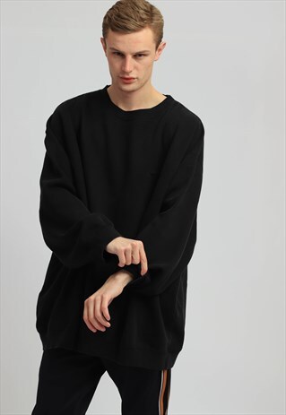 VINTAGE REEBOK SWEATSHIRT