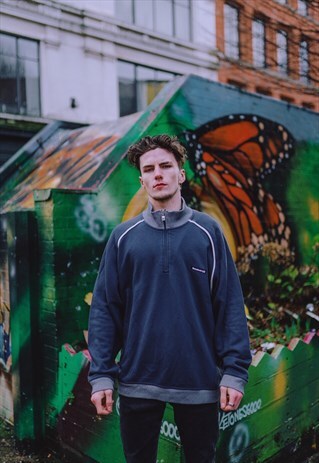 VINTAGE REEBOK CLASSIC SPELL OUT HALF ZIP SWEATSHIRT