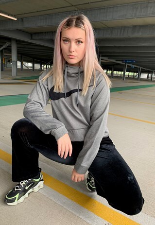 VINTAGE NIKE BIG EMBROIDERED SWOOSH HOODIE