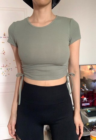 RIBBED O NECK CROPPED TANK TOP