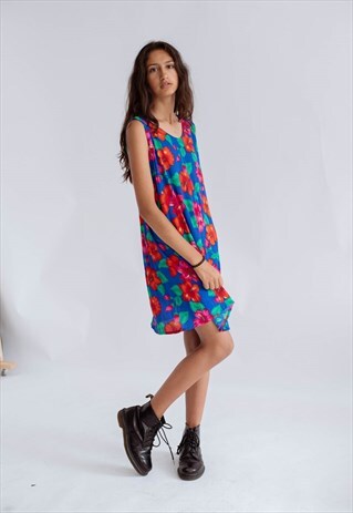 VINTAGE SLEEVELESS ALL OVER FLORAL SUMMER DRESS IN BLUE M