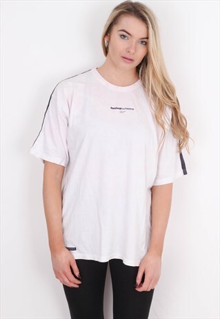 VINTAGE REEBOK T SHIRT