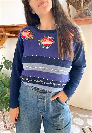 VINTAGE 90'S FLORAL EMBROIDERED BLUE JUMPER - S/M