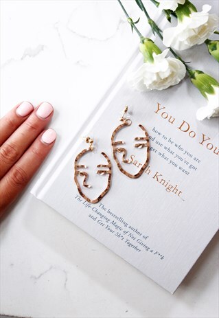 GOLD FACE CUT OUT ABSTRACT DROP DANGLE EARRINGS