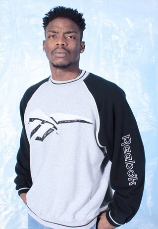 VINTAGE REEBOK GREY AND BLACK EMBROIDERED SWEATSHIRT