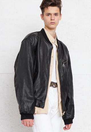 VINTAGE BLACK LEATHER JACKET