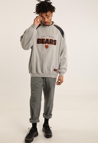 VINTAGE NFL CHICAGO BEARS EMBROIDERED SWEATSHIRT